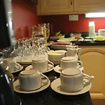 Highclere Hotel